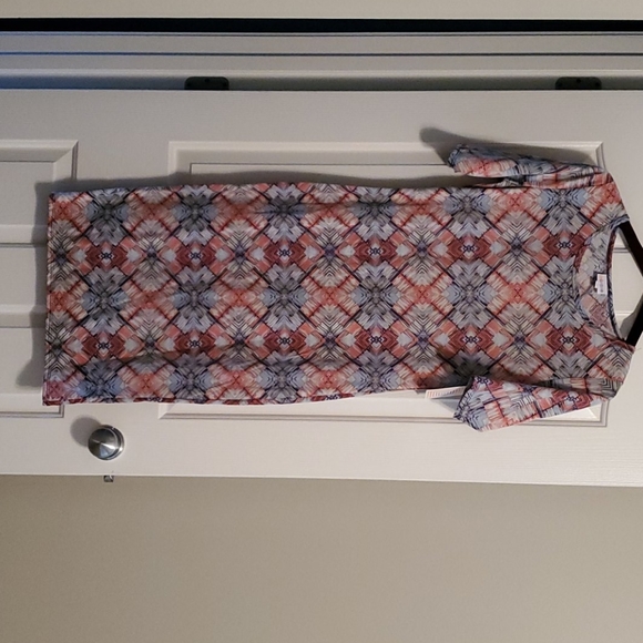 Dress - Picture 1 of 3